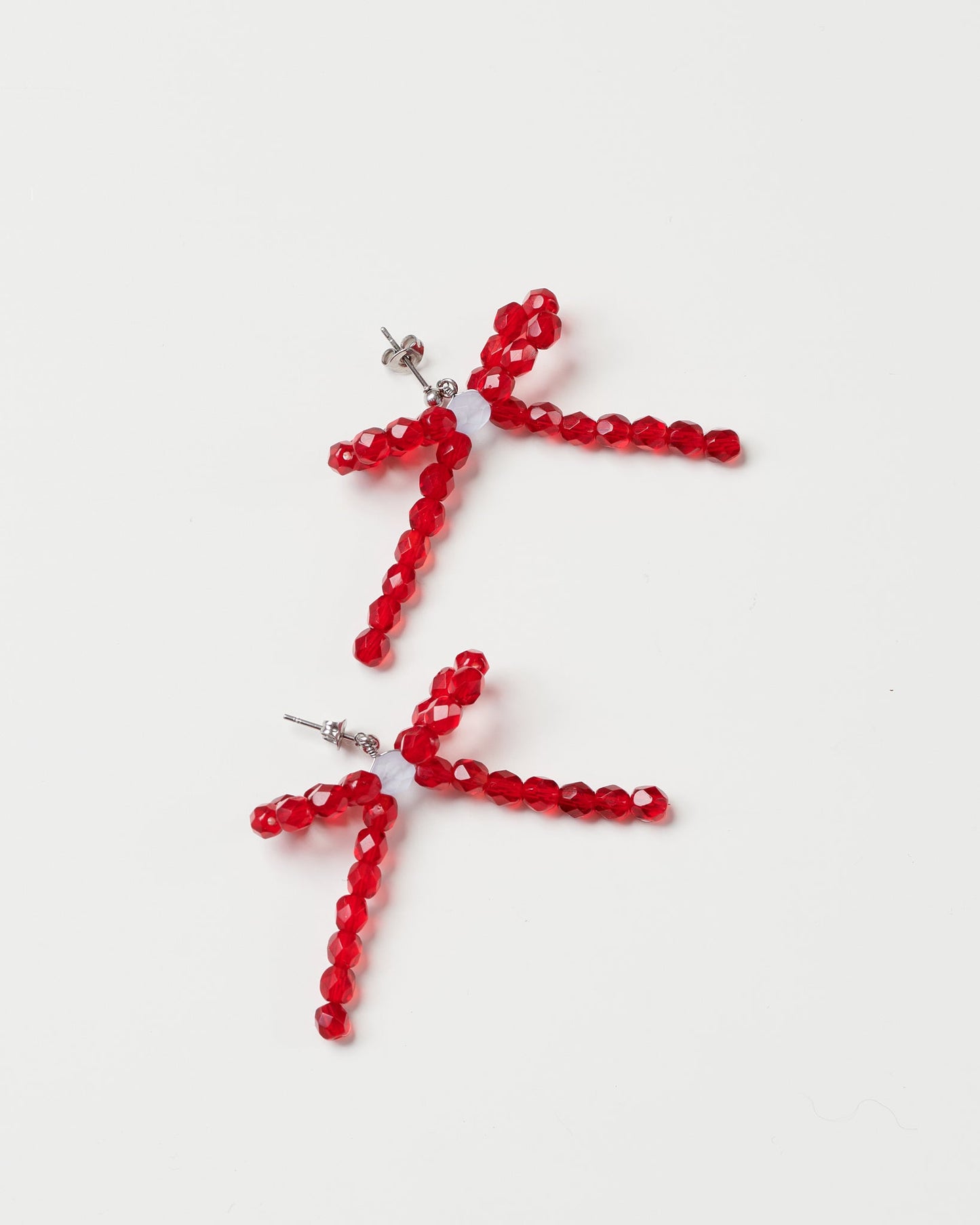 Bow earrings - medium red + blue detail