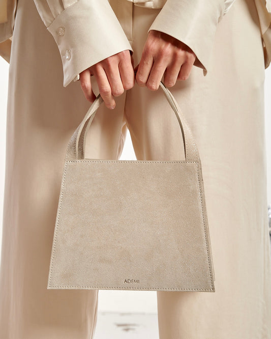 Open trape bag - sunlight
