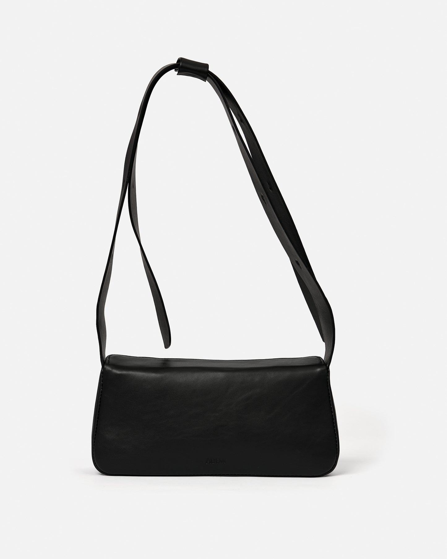 Bow shoulder bag